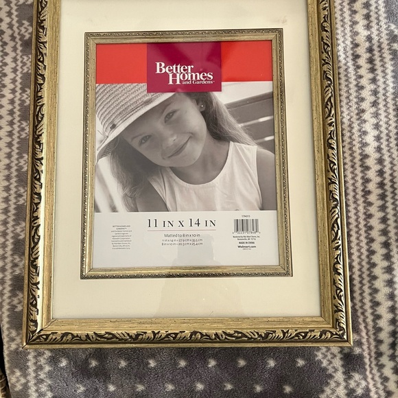 Better Homes And Gardens Elegant Gold Frame - Picture 1 of 3